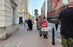 Dziennikarka „Super Expressu” oblana farbą i wyrzucona z pikiety antyaborcjonistów. „Wynocha z mojego zgromadzenia!”