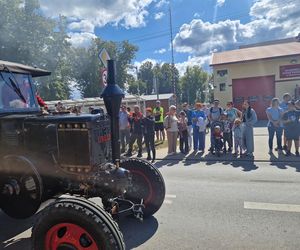 XXIII Międzynarodowy Festiwal Starych Ciągników i Maszyn Rolniczych im. Jerzego Samelczaka. Zdjęcia z parady i terenu festiwalu