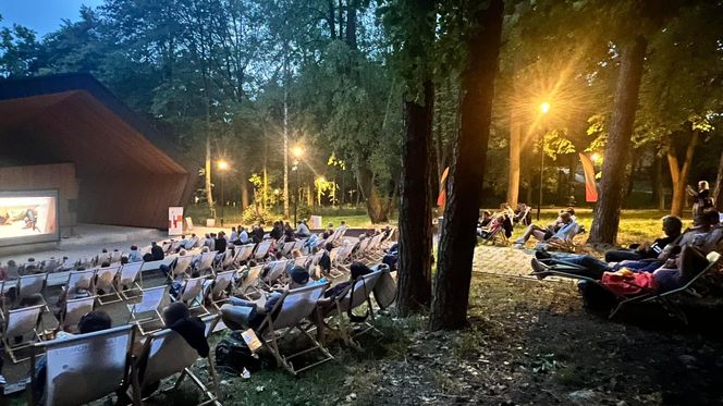 Kino na leżakach w Parku (Starachowice)