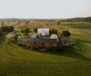 Życie w Architekturze 2025. Agroturystyka W Polach. Miłosz Mleczko i Katarzyna Brzozowska