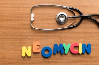 Neomycyna - działanie, wskazania, przeciwwskazania, skutki uboczne