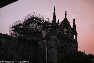 Meczet zamiast katedry Notre Dame? Szokujący wpis Pawła Kukiza