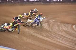 PRES Grupa Deweloperska Toruń - Betard Sparta Wrocław, zdjęcia kibiców i zawodników z Motoareny