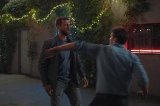 M jak miłość odc. 1766. Klient Rafalski (Paweł Wolsztyński), Marcin (Mikołaj Roznerski)