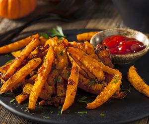 Dynia hokkaido: pieczone frytki z dyni z ziołami