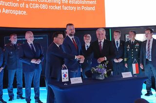 Polska Grupa WB i Hanwha Aerospace zacieśniają współpracę. Fabryka rakiet CGR-080 w Polsce staje się faktem
