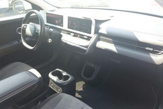 Skradziony w Hiszpanii Hyundai Ioniq 5 odnaleziony w Warszawie. Jak Kobra wytropiła auto?