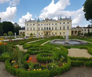 Pałac Branickich w Białymstoku ze Złotą Pinezką Google