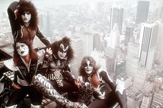 Gene Simmons nienawidzi I Was Made For Lovin' You. Nietypowy powód! 