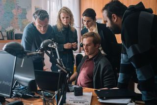 Profilerka sezon 2 - odcinek 12 streszczenie. Jarek Rekowski przyznaje się do romansu z żoną szefa