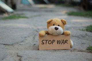 Czy będą wojny? Czy czas spokojny? W co mają uwierzyć tzw. zwykli obywatele?
