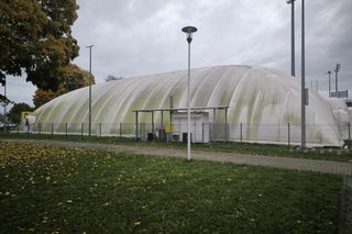 Leszczyńskie lodowisko szykuje się do otwarcia. Sezon ruszy w połowie listopada