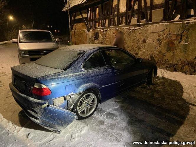 Pomógł kierowcy odpalić BMW. Potem stało się coś szokującego