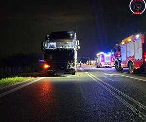 19-latek zginął pod kołami ciężarówki