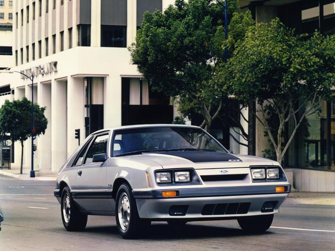Ford Mustang z 1986