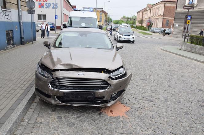 Kierowcy zapomnieli, jak się jeździ? Seria kolizji w Tarnowie i Skrzyszowie