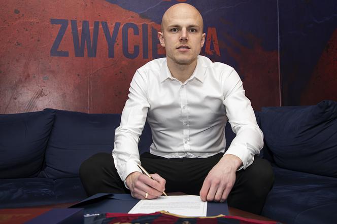 Rafał Kurzawa ostatnio nie był związany z żadnym klubem
