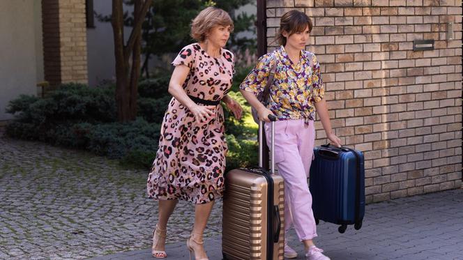 Na dobre i na złe, odcinek 821: Lucyna (Anna Samusionek) Hania Sikorka (Marta Żmuda Trzebiatowska)