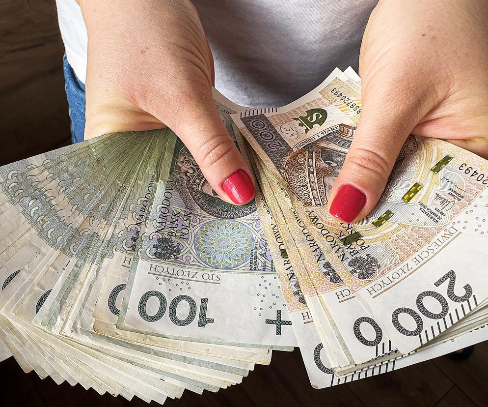Pieniądze zmarłego bez sądu i notariusza. To może być nawet 180 tys. zł