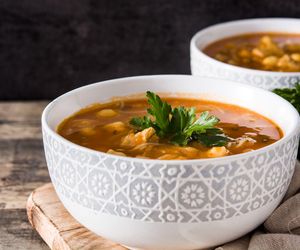 Jesienna zupa z mięsem mielonym – prosty sposób na ciepło w misce i dobry humor