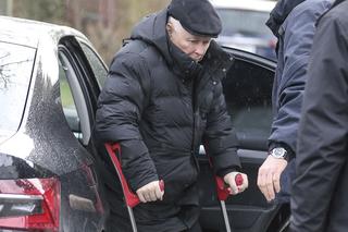 Jarosław Kaczyński wrócił ze szpitala do domu