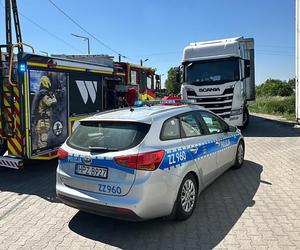 Nie żyje pieszy potrącony przez ciężarówkę. Tragiczna śmierć na drodze