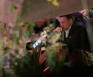 Joanna Krupa w objęciach Dominika Tarczyńskiego.