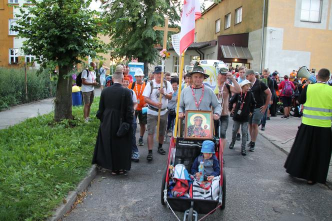 Już 11 dni wędruje piesza pielgrzymka ze Skrzatusza na Jasną Górę
