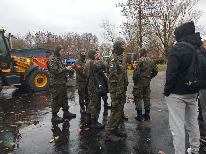 Radom. Piknik ZDZ na Placu ks. Domagały1