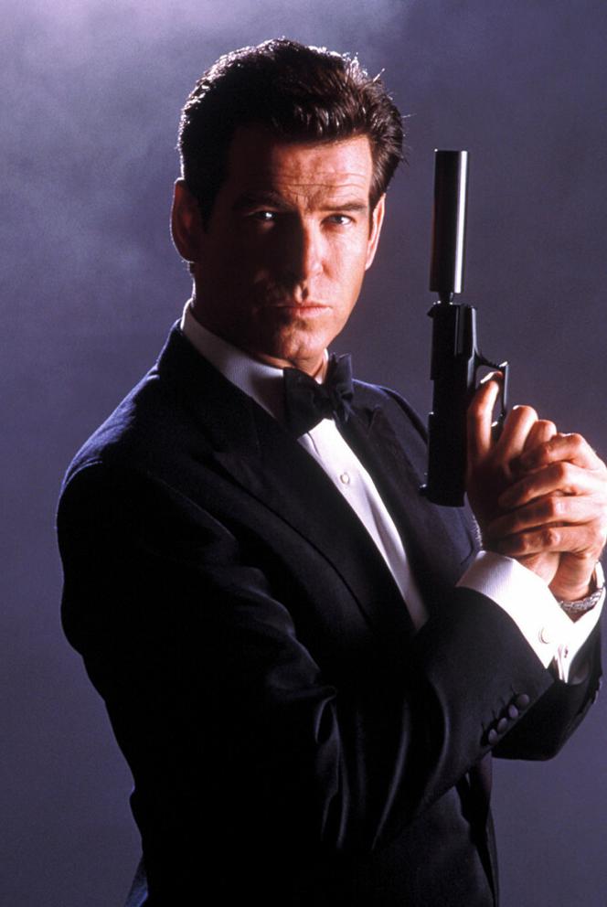 James Bond został malarzem! Musisz zobaczyć te obrazy. Ma talent?