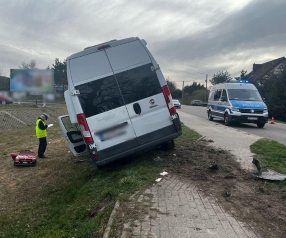 Dramatyczny apel rodziny. W święta wjechał w nich bus. „Widziałam tylko, jak zmiótł z chodnika mojego syna”