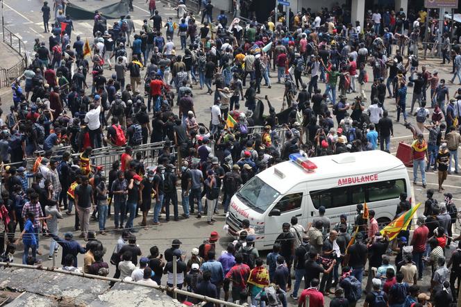 Sri Lanka. Ogromne protesty w Kolombo. Prezydent uciekł ze swojej rezydencji [ZDJĘCIA]