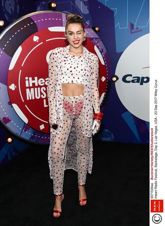 Miley Cyrus na iHeartRadio Music Festival 2017