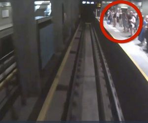 Próbował wepchnąć kobietę pod pociąg metra. Szokujące sceny w Warszawie