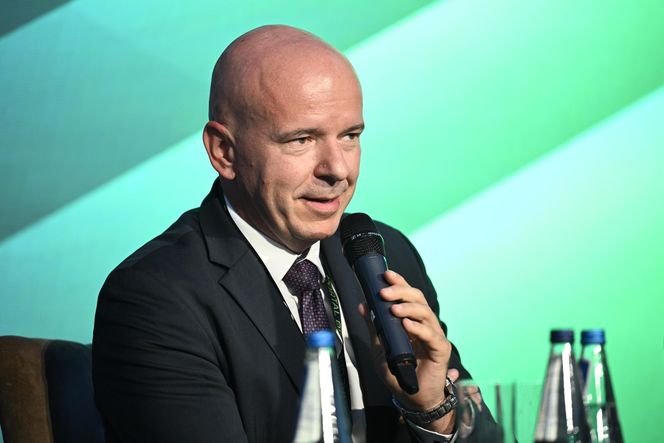 Komponent lotniczy i satelitarny w systemie bezpieczeństwa morskiego
