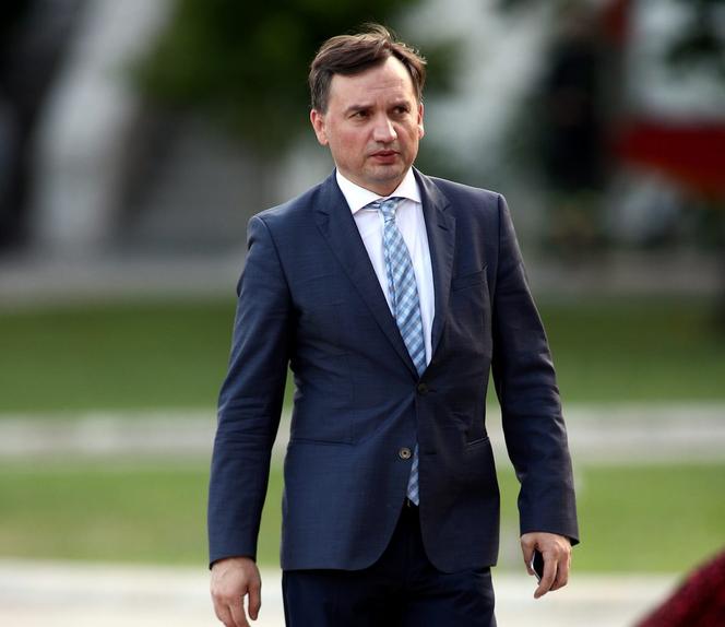 Ziobro nie opuści Kaczyńskiego