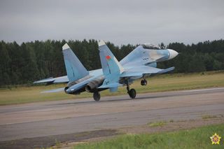 Białoruś wzmacnia lotnictwo. Nowe Su-30SM2 z Rosji już na miejscu