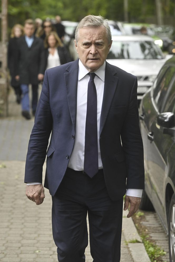 Pogrzeb Ewy Dałkowskiej. Pożegnali ją Macierewicz i Gliński 