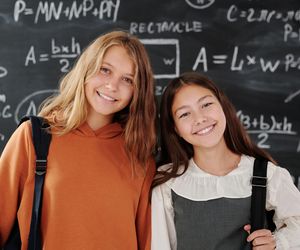 TECHNIKUM NR 10 W ZESPOLE SZKÓŁ ELEKTRONICZNO-INFORMATYCZNYCH IM. JANA SZCZEPANIKA - Łódź