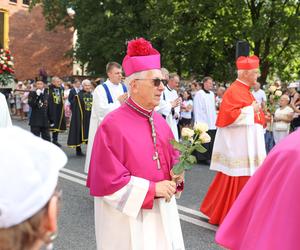 Tysiące kobiet i dziewcząt na pielgrzymce do Piekar Śląskich. Jestem w Kościele, więc idę