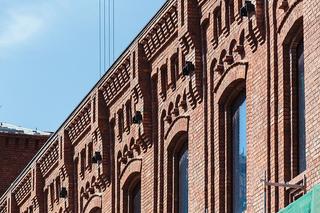 Dobiega końca realizacja zespołu biurowo-usługowego Monopolis w Łodzi [ZDJĘCIA]