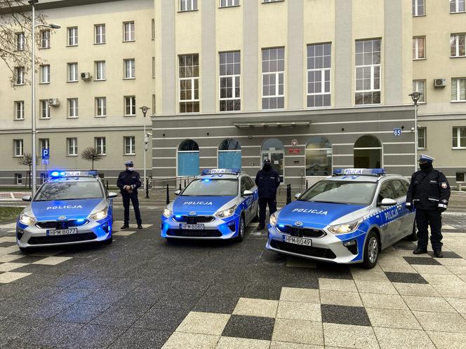 Białystok. Nowe radiowozy dla podlaskich policjantów