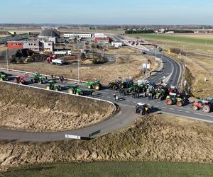 Protest rolników. Zablokowana autostrada A2. Co dalej planują rolnicy? 