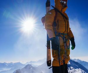 Bartek Ziemski zjechał na nartach z ośmiotysięcznika Dhaulagiri (8167 m n.p.m), wcześniej z Annapurny (8091 m n.p.m.) 