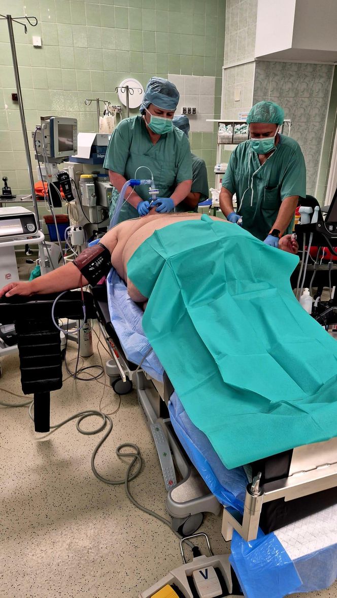 Rekordowa operacja w Kielcach. Chirurdzy zoperowali pacjenta ważącego 230 kg