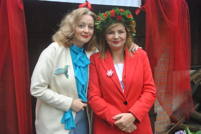 Aldona Wleklak promowała trzecią część "Sagi niewoli" w Wielkopolsce. Kto przyszedł jej pogratulować?