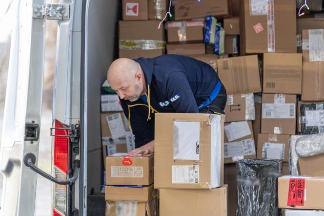 Zadłużenie firm kurierskich: Długi wzrosły do 45,5 mln zł