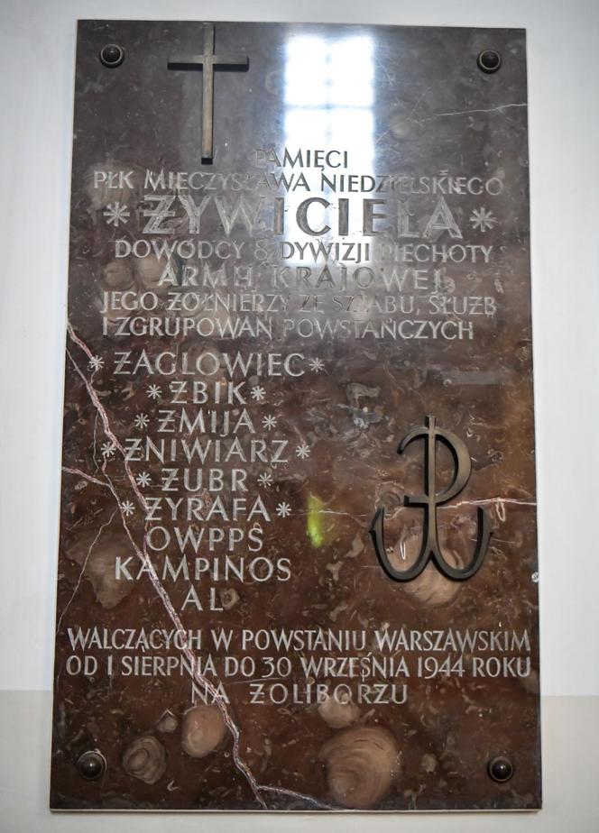 Tablica w kościele św. Stanisława Kostki na ulicy Hozjusza 2