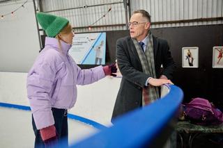 Na Wspólnej, odc. 3816: Damian (Waldemar Błaszczyk), Martyna (Anna Kózka) 