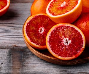 Czerwone pomarańcze z Sycylii. Co to za odmiana? Jak je wykorzystać?